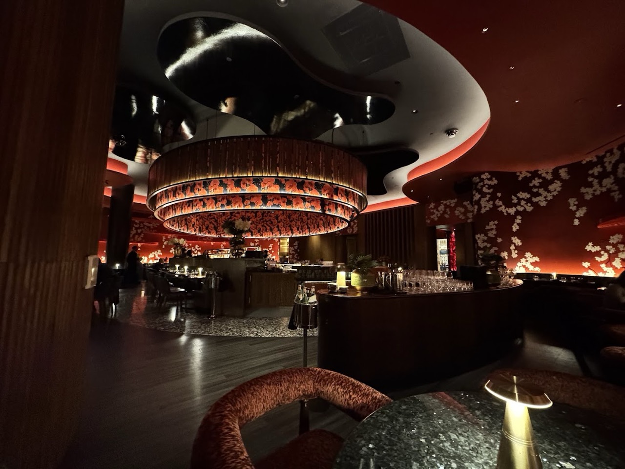 KOMODO Multi-Tier Mezzanine & Private Suites at Fontainebleau at Fontainebleau Las Vegas