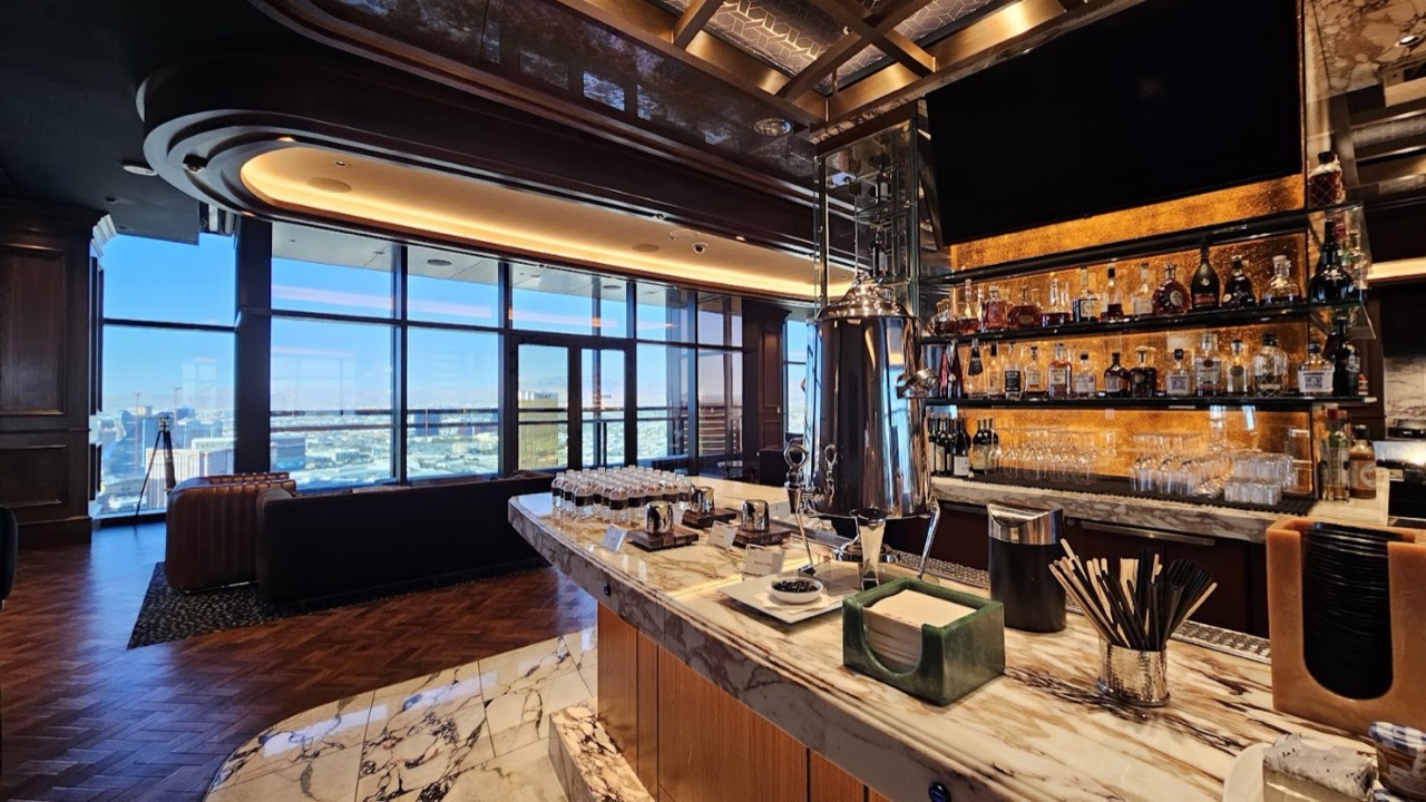 Rose Rooftop Terrace & Glass Sky-Foyer at Resorts World at Resorts World Las Vegas